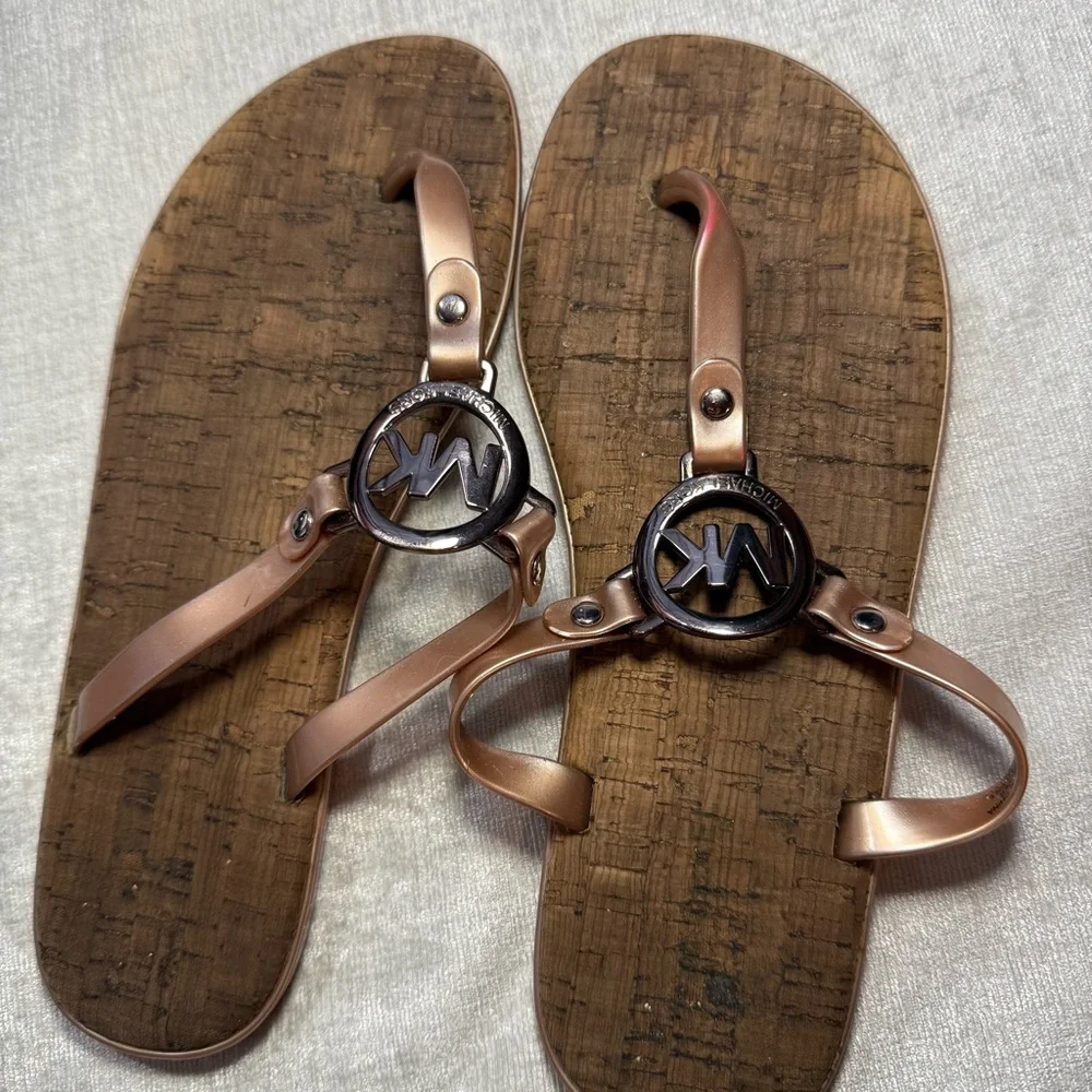 Michael Kors Rose Gold Logo Cork Thong Sandals Size 8